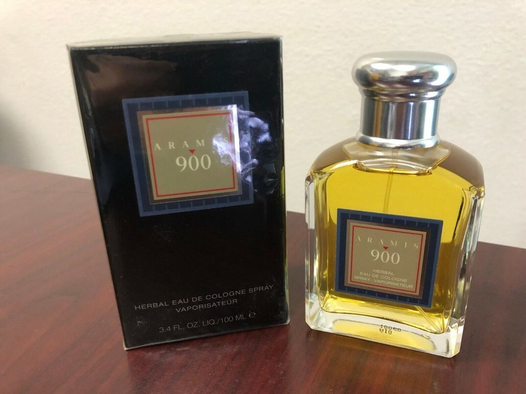 اسانس عطر آرامیس 900 Aramis 900